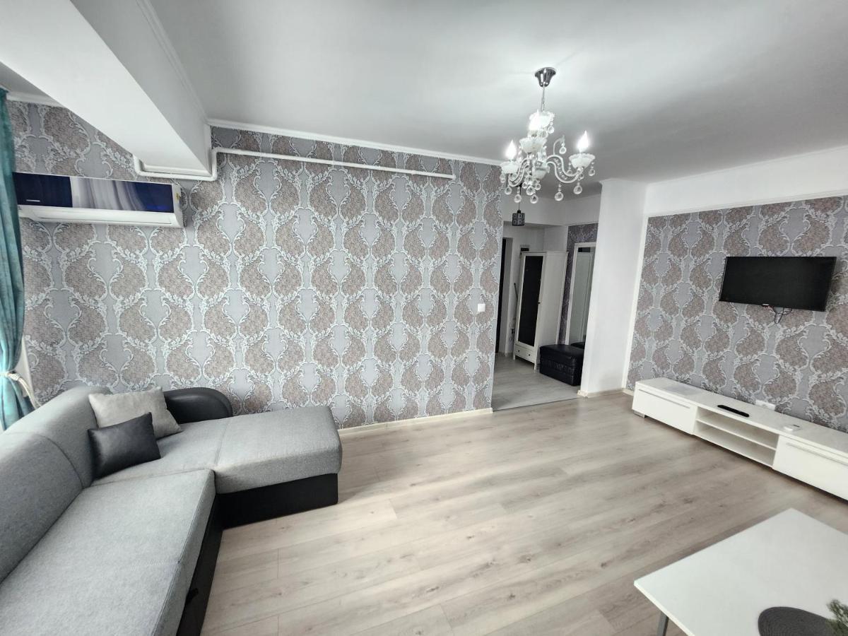Boutique City Retreats Apartments Ясси Екстер'єр фото