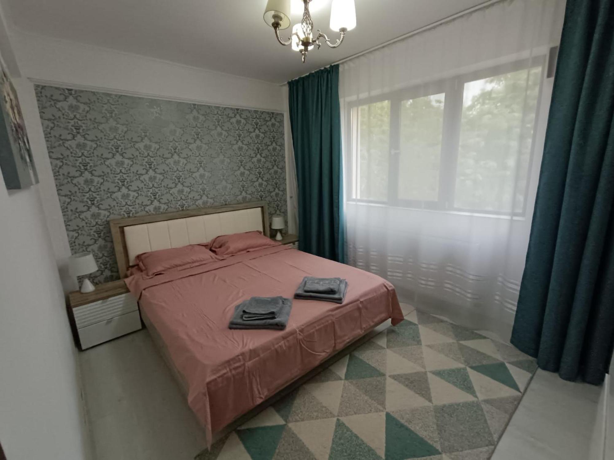Boutique City Retreats Apartments Ясси Екстер'єр фото